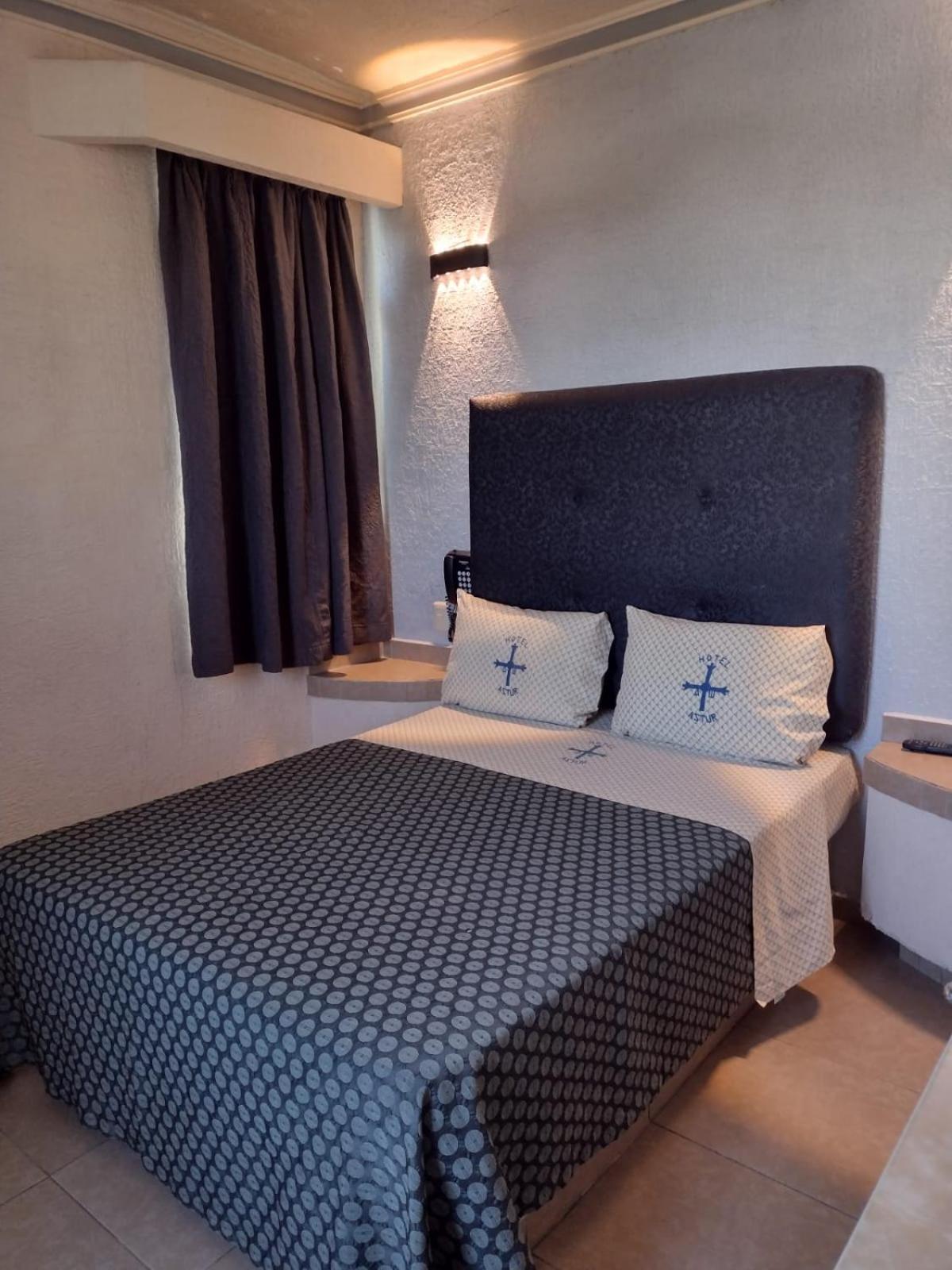 Hotel Astur (Adults Only) Guadalajara Exterior photo